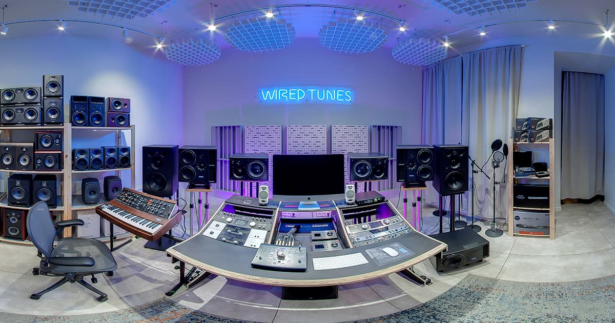 Wired Tunes – Muzyczny Showroom